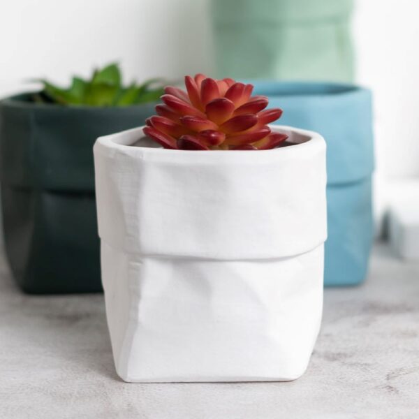 Resin Nordic Bag Shape Planter (H4.5" D4)